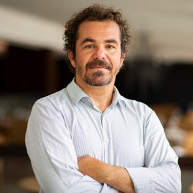 Background image for Dr. Rogério Panizzutti, MD, PHD